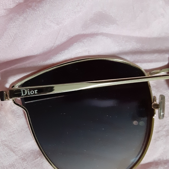 DIOR SUNGLASSES MADE IN ITALY - Picture 7 of 8